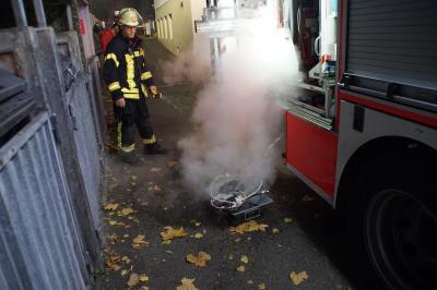 Brennende Kochplatte loest Feuerwehreinsatz in Stuttgart aus